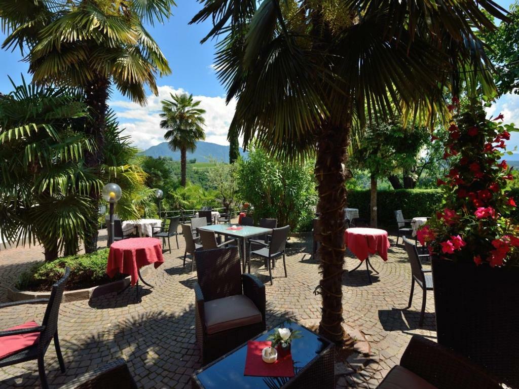 Hotel Weinberg Appiano Sulla Strada Del Vino Esterno foto